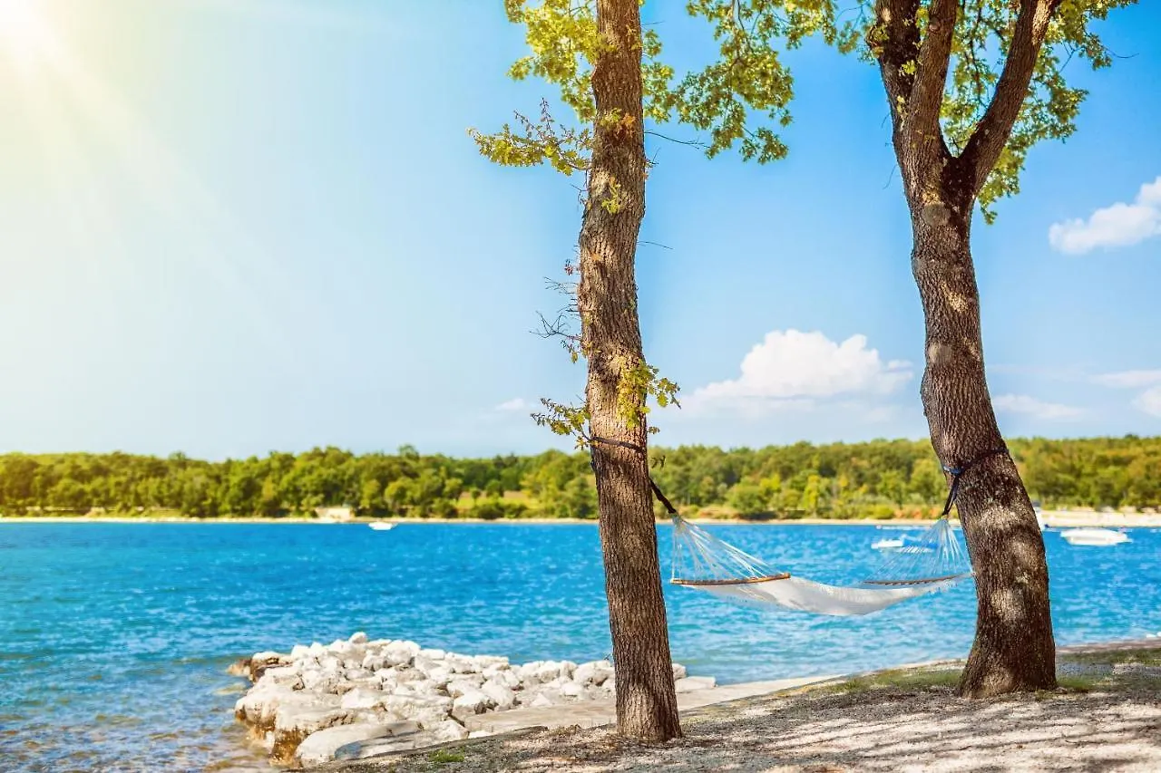 *** Parco vacanze Campsite Puntica Mobile Homes Mediteran Kamp Funtana Croazia