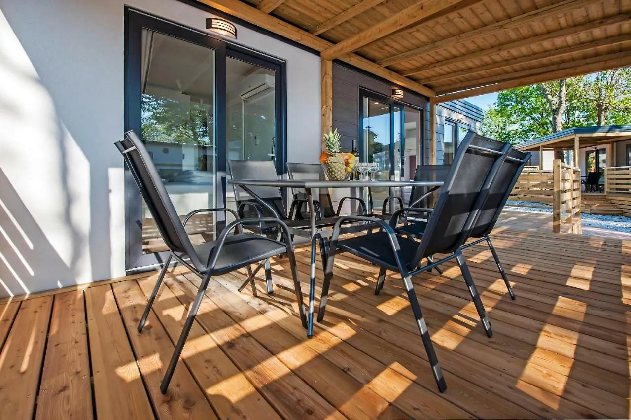Parco vacanze Campsite Puntica Mobile Homes Mediteran Kamp Funtana